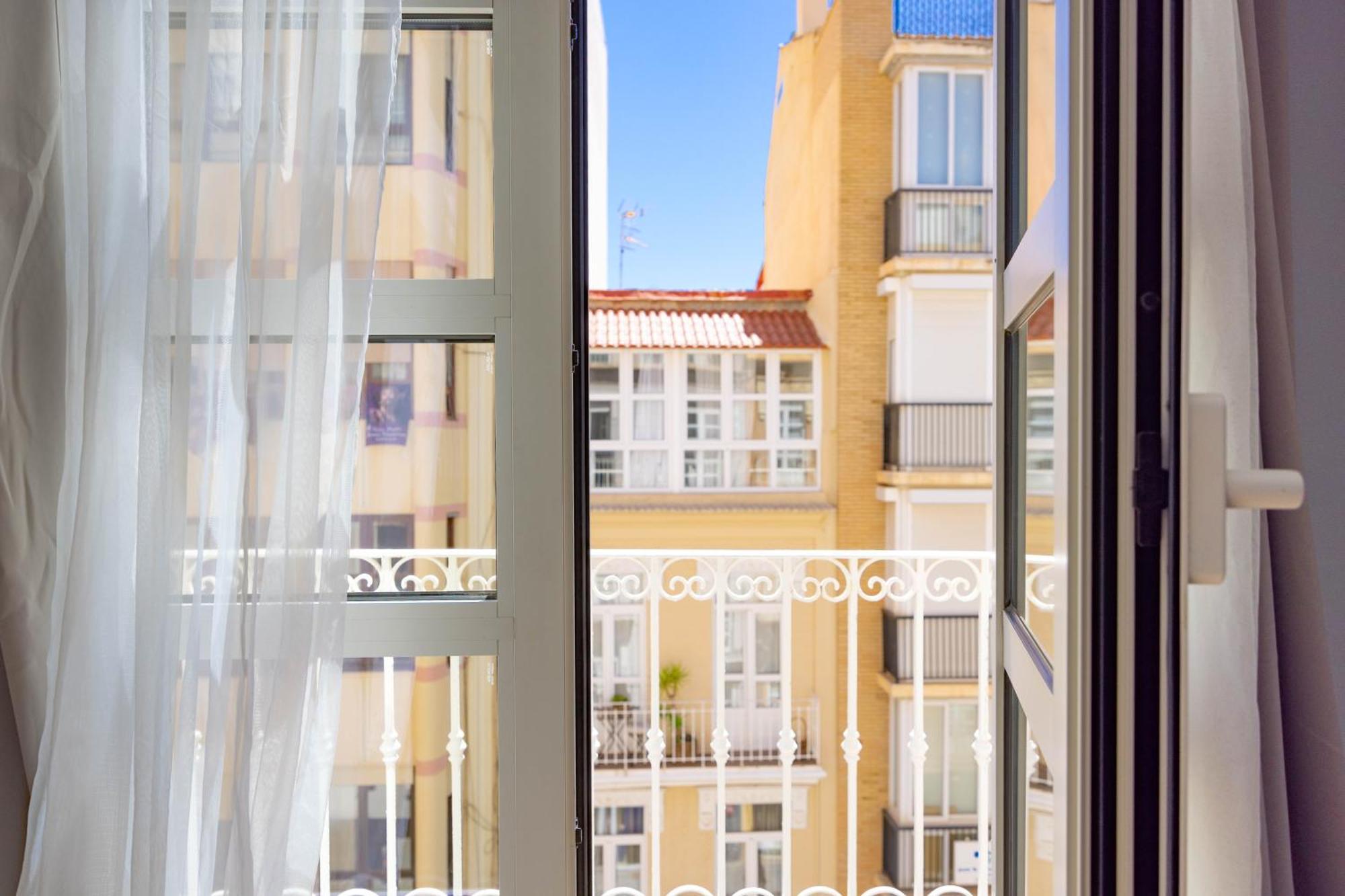 Apartamentos Turisticos Metropolis By Cartagenaspain Εξωτερικό φωτογραφία